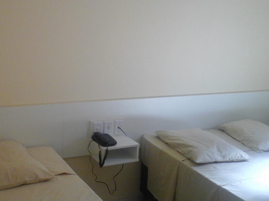 Hotel Paris Campo Grande (Mato Grosso do Sul) Quarto foto